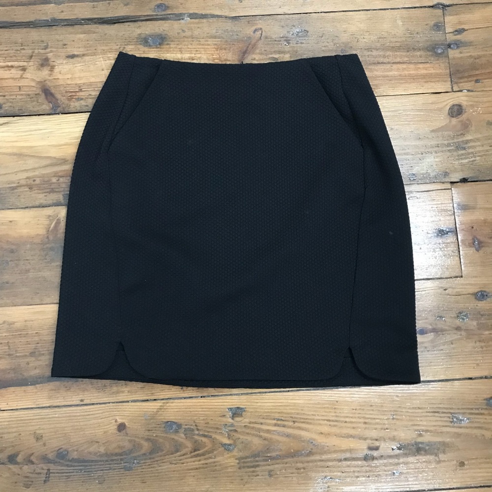 LC Lauren Conrad Black mini skirt